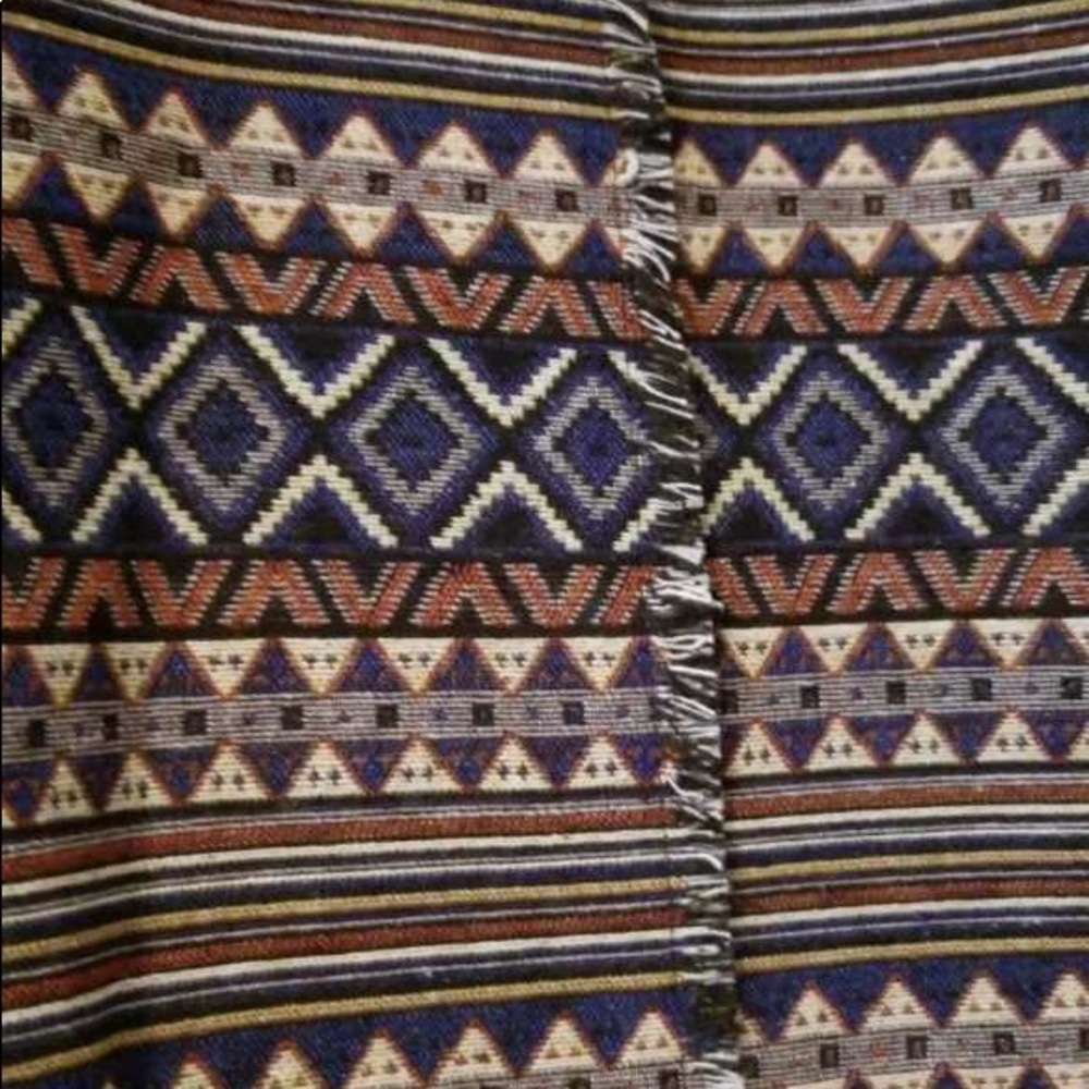 Skirt - Picture 2 of 3